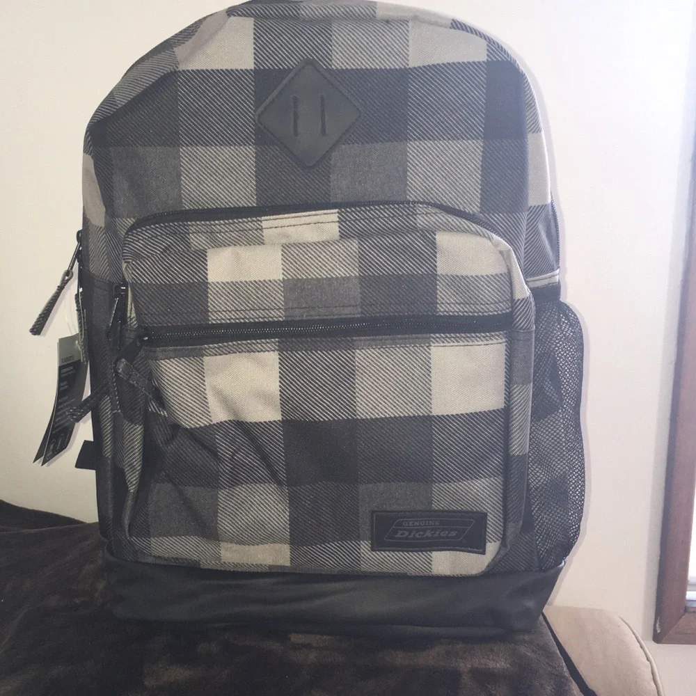 Dickies grey & black plaid back pack